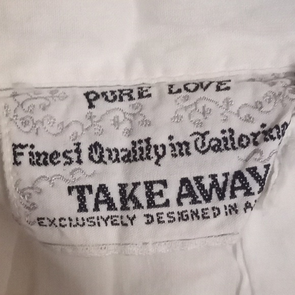 Pre-loved sleeveless blouse button down - Picture 2 of 5